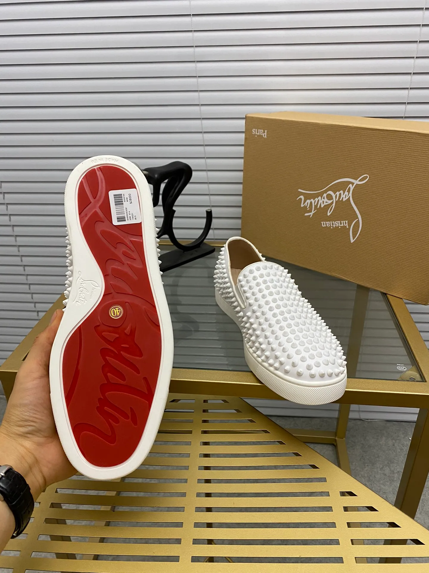 Ex-factory price 480. christian louboutin (CL red sole shoes) counter nail series, high-top casual sneakers for couples 📢 📢 📢 Exclusive hot style release 🎈🎈💪 Movable latex feet 👻 Finished outsole stitching line [satisfied] 😝Female 35-40# Male 38#-46, global supply😝 [Top version]: Original imported cowhide upper, top original leather lining, original molded TPU outsole, original 1:1 detail processing, original shoe last, large quantities in stock, rest assured as shown above